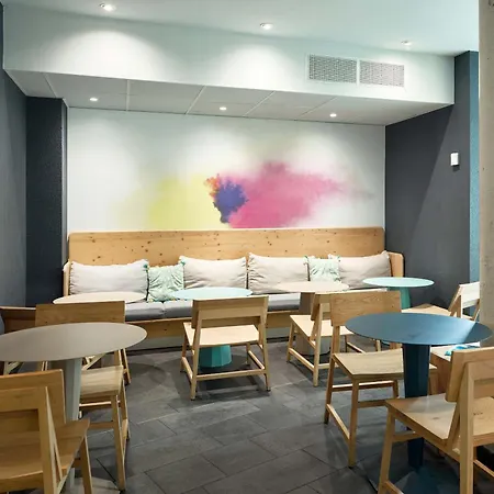 Paris Grand Cdg Aeroport ホテル