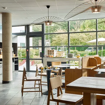 Paris Grand Cdg Aeroport ロワシー・アン・フランス