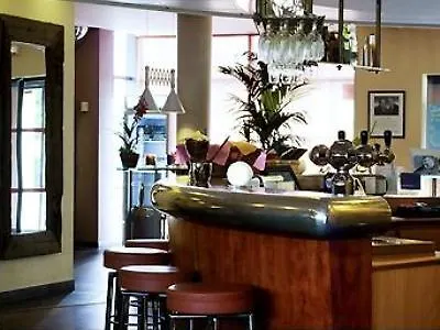 Hotel Paris Grand Cdg Aéroport 4 étoiles 4*