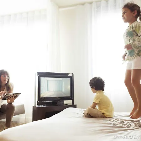 Hotel Paris Grand Cdg Aéroport 4 étoiles Roissy-en-France