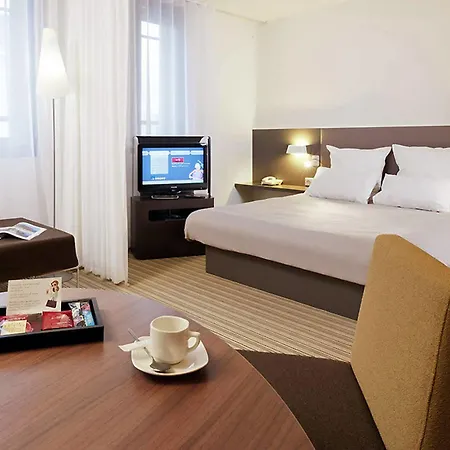 ホテル Paris Grand Cdg Aeroport 4*