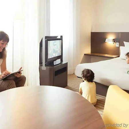 Paris Grand Cdg Aeroport 4 Etoiles Hotel 4*